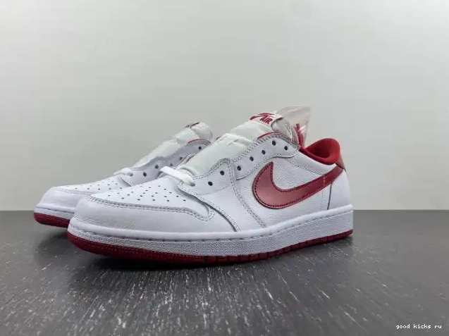 White 1 Red Retro Varsity Jordan 705329-101 Low 0606